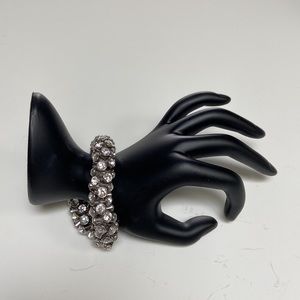 Beautiful Rhinestone Stretchy Bracelet.